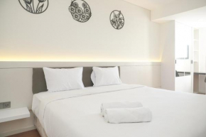 New and Minimalist Stay 2BR at Daan Mogot City Apartment By Travelio